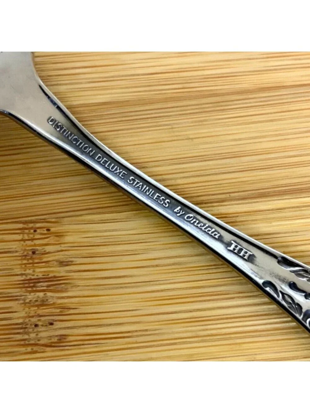 Oneida Distinction Deluxe Kennett Square 4 Salad Forks Stainless Steel Flatware
